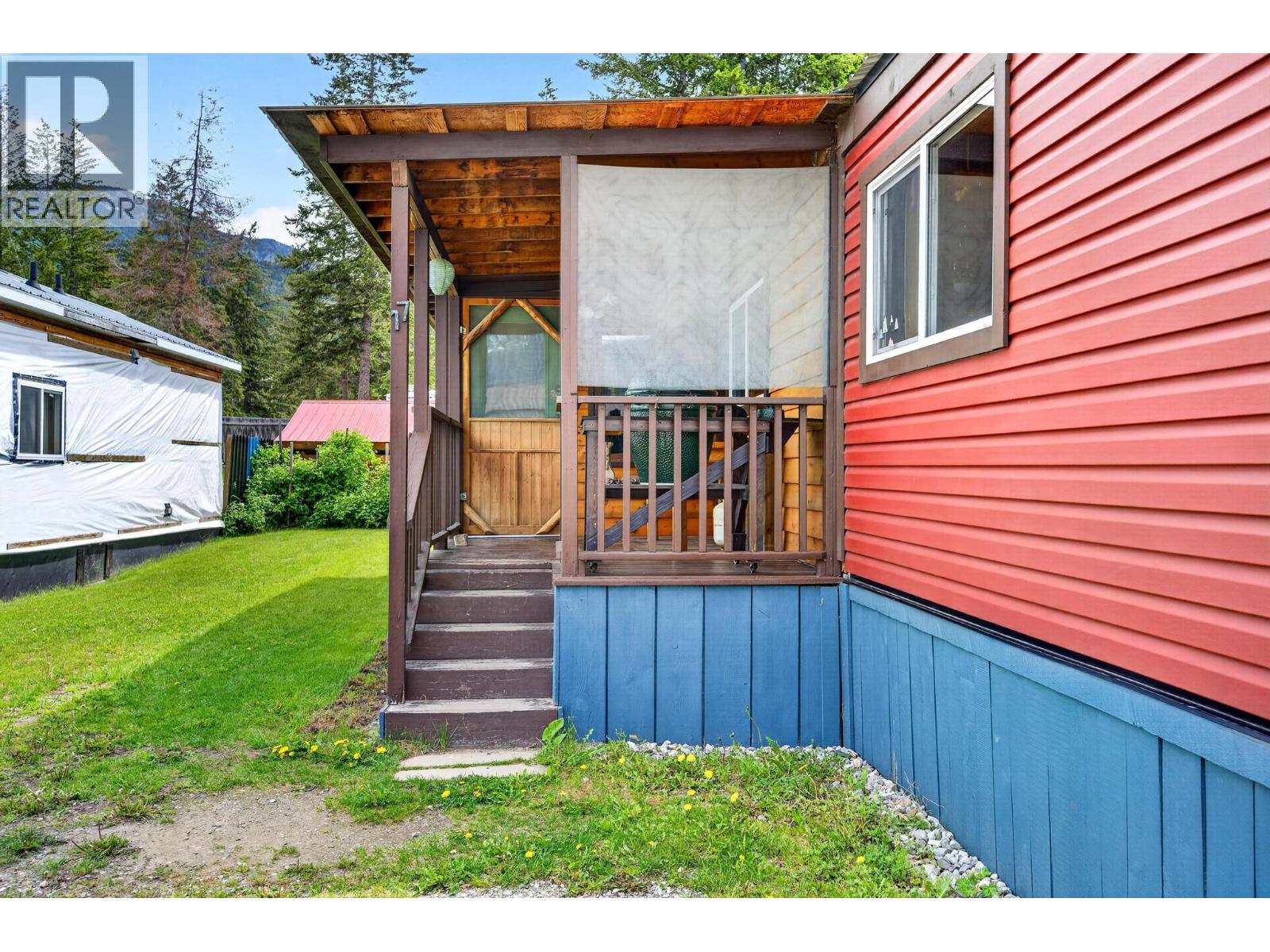 #17 1422 Golden View Road - 42