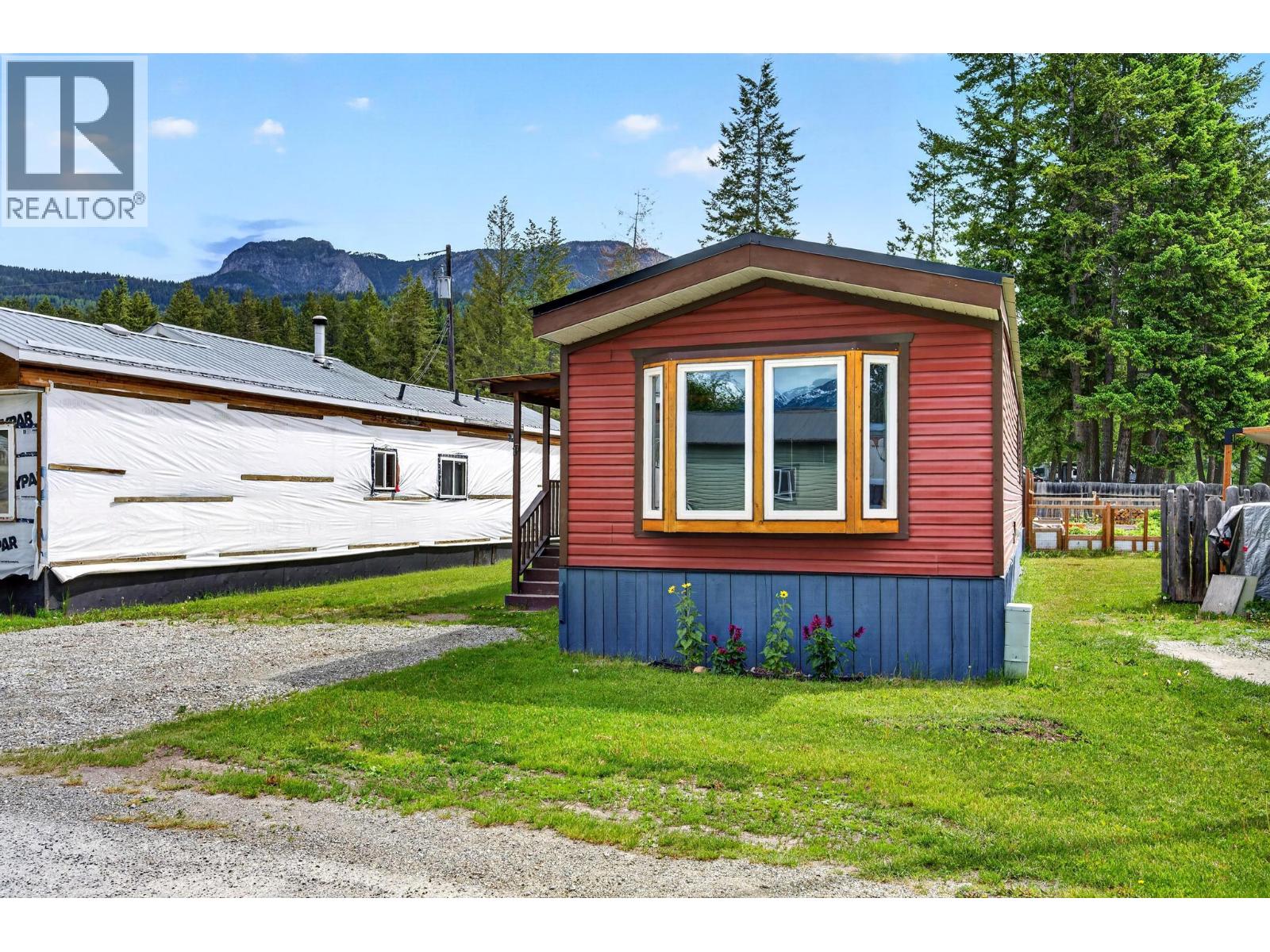 #17 1422 Golden View Road - 45