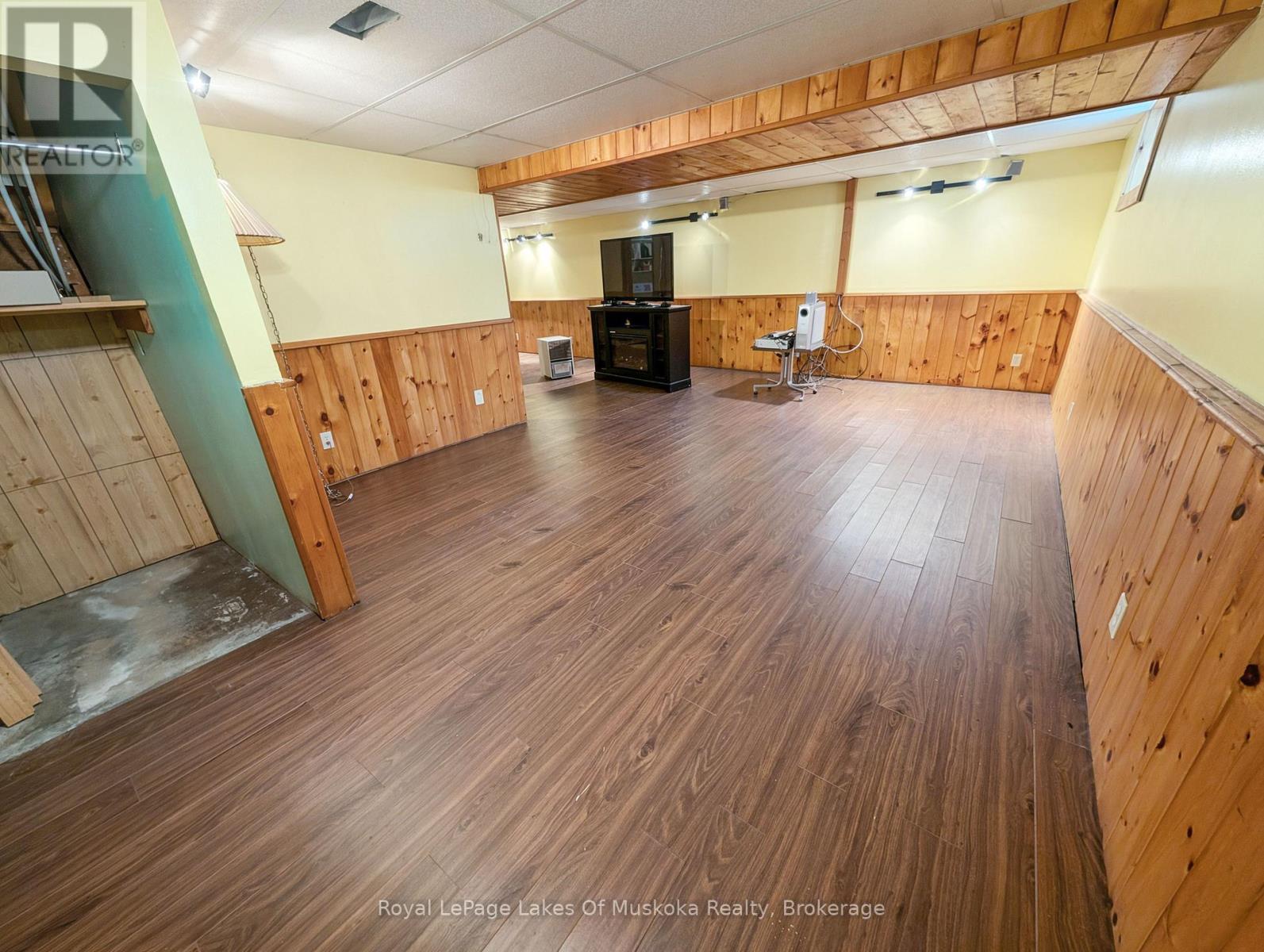 722 SOUTH HORN LK ROAD - 12