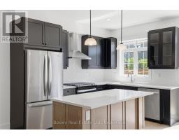 165 Sugar Maple Street, Blue Mountains, ON L9Y5T5 Photo 13