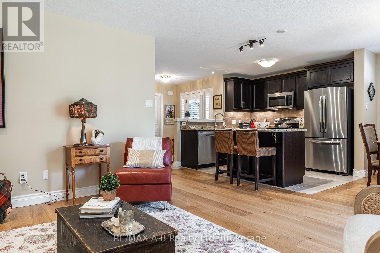 #11 55 HARRISON STREET - 21