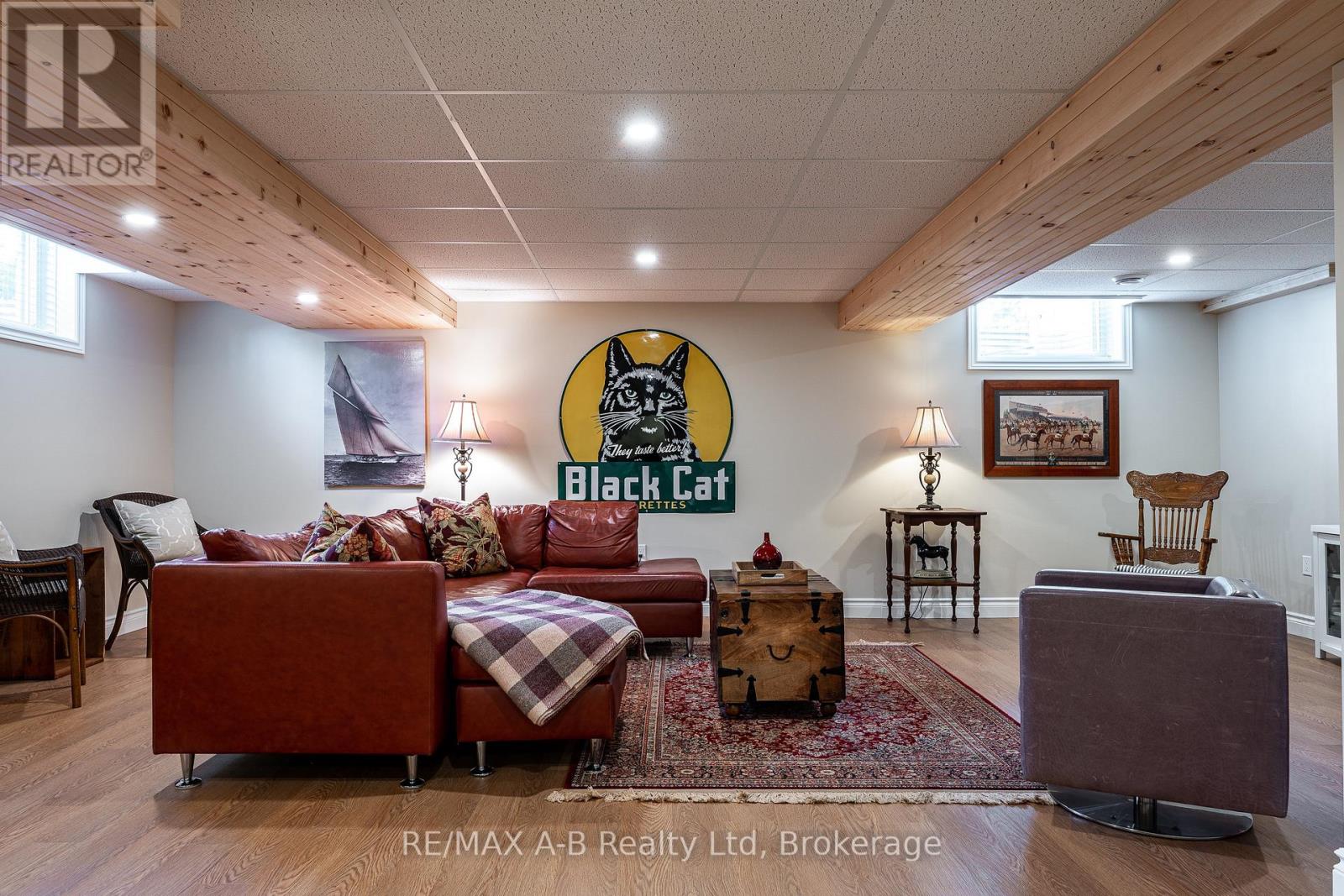 #11 55 HARRISON STREET - 34