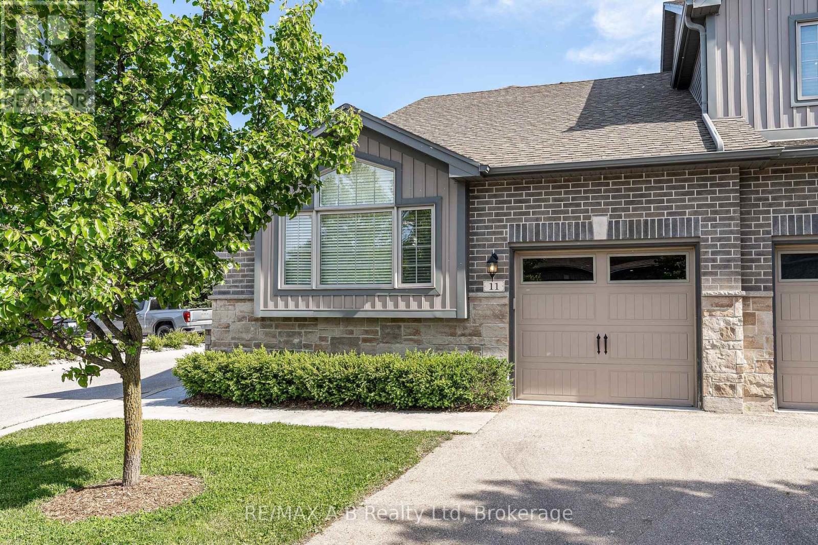 #11 55 HARRISON STREET - 4