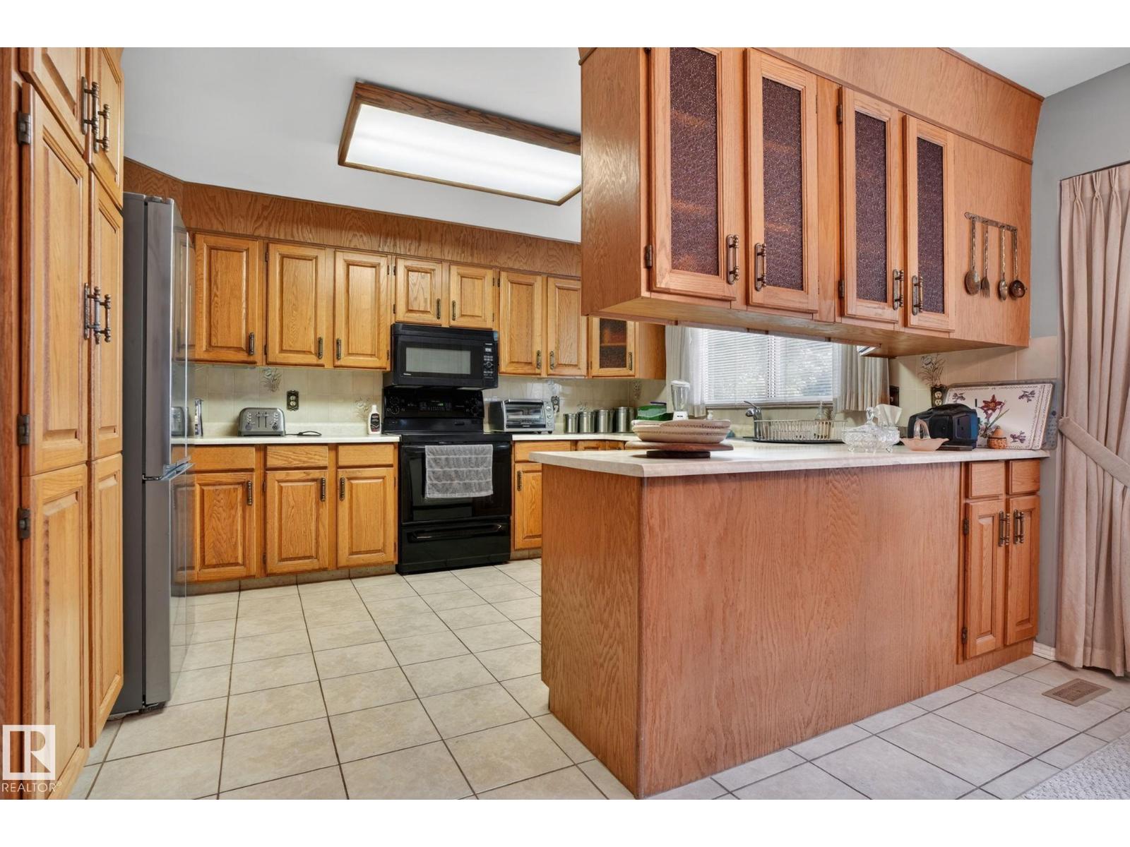 2332 113A ST NW NW - 10