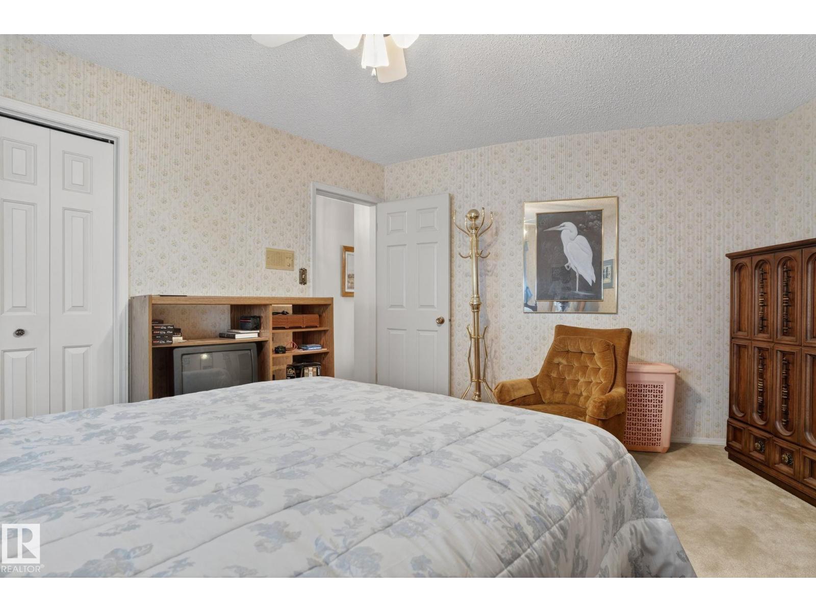 2332 113A ST NW NW - 37