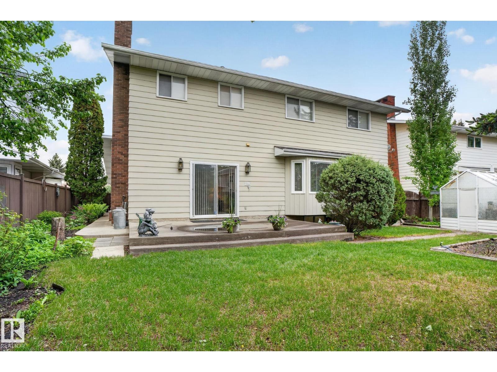 2332 113A ST NW NW - 52