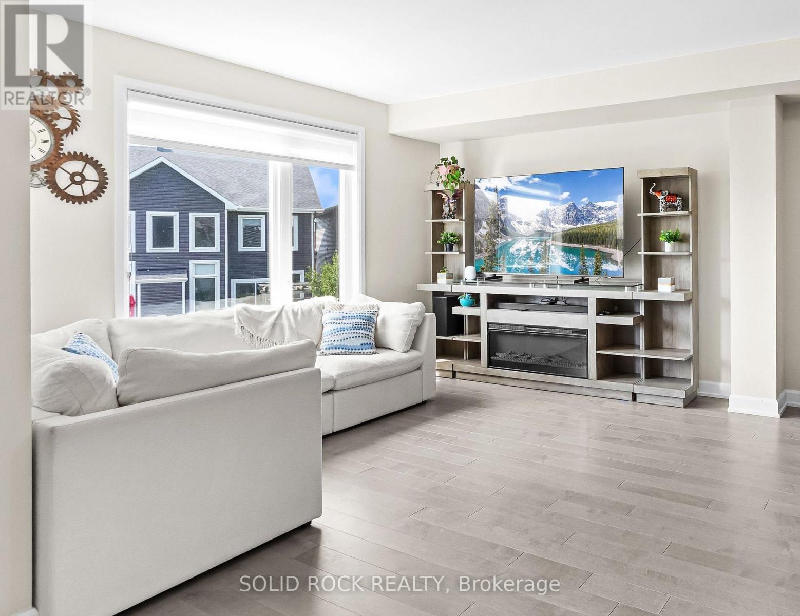 335 GRACKLE STREET - 16