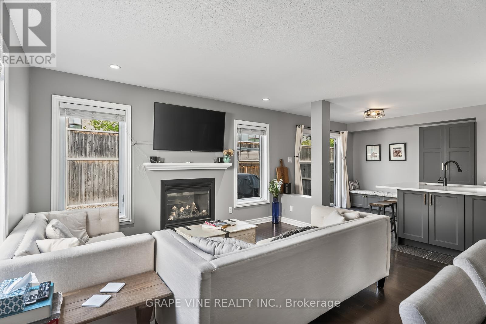 3 Bed, 3 Bath House for Sale in Ottawa – 360 BALINROAN CRESCENT, Ottawa – MLS# X13248980 - Image 11