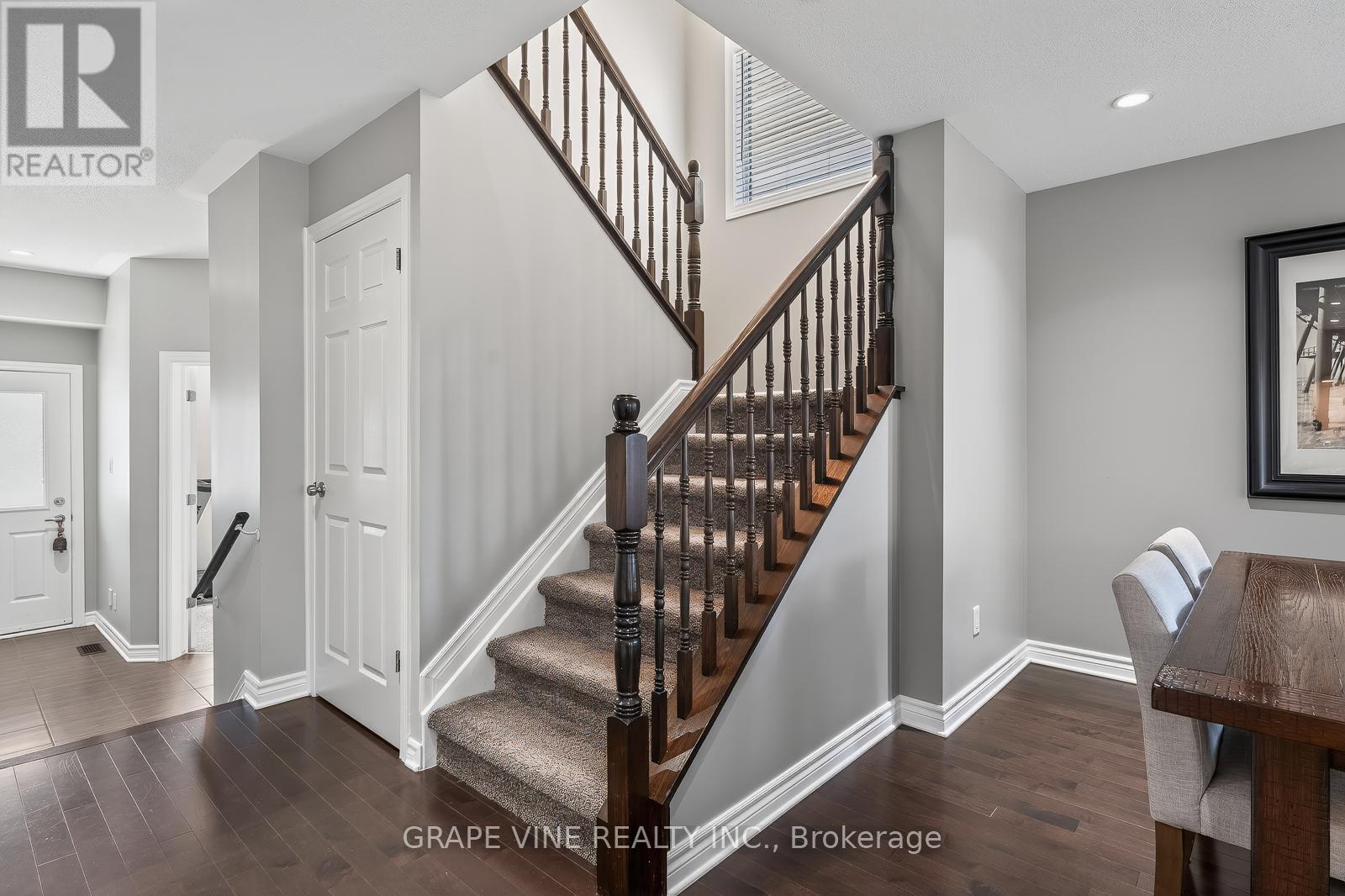 3 Bed, 3 Bath House for Sale in Ottawa – 360 BALINROAN CRESCENT, Ottawa – MLS# X13248980 - Image 23