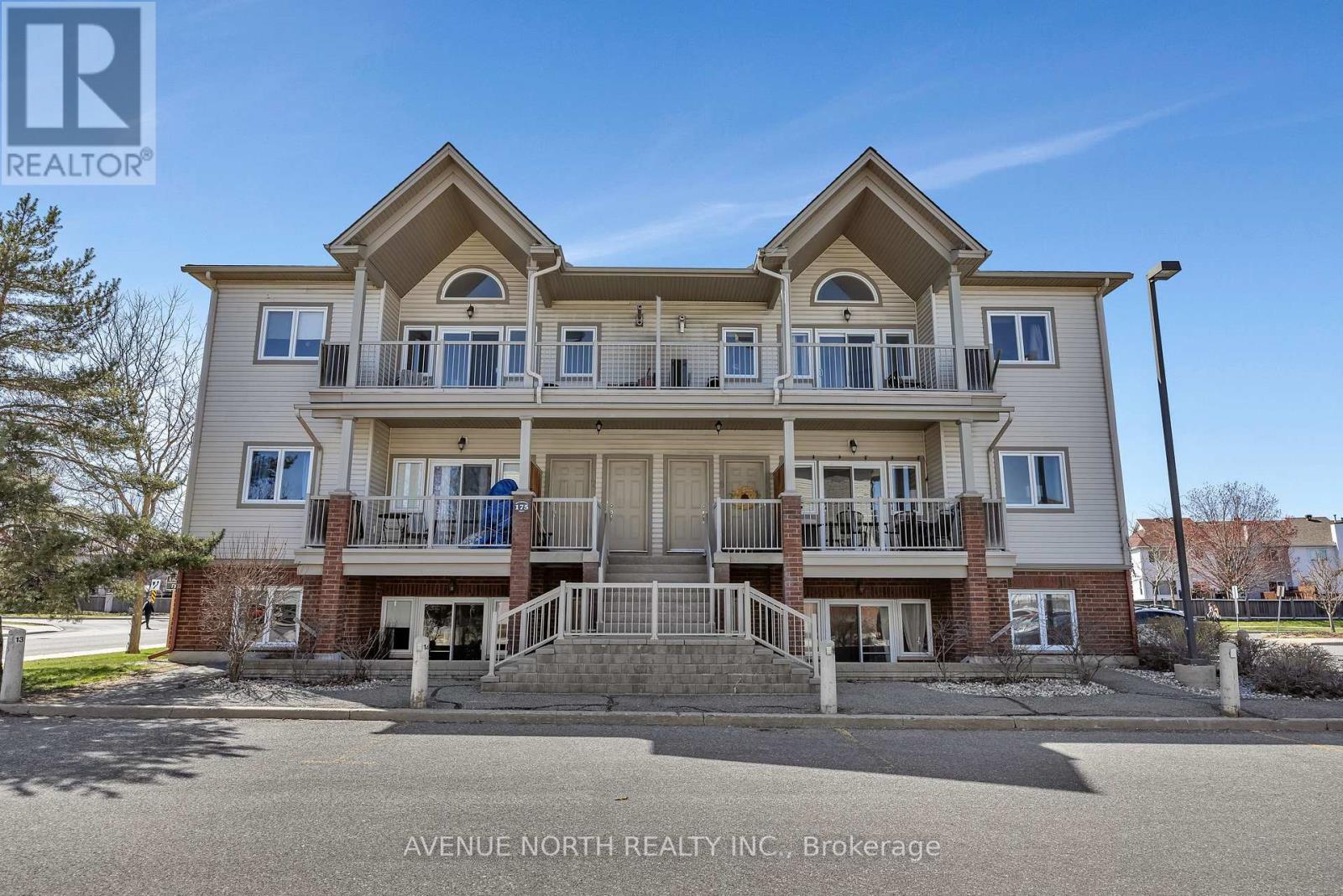 2 Bed, 1 Bath House for Rent in Ottawa – 4 – 175 WATERBRIDGE DRIVE, Ottawa – MLS# X13249100 - Image 7