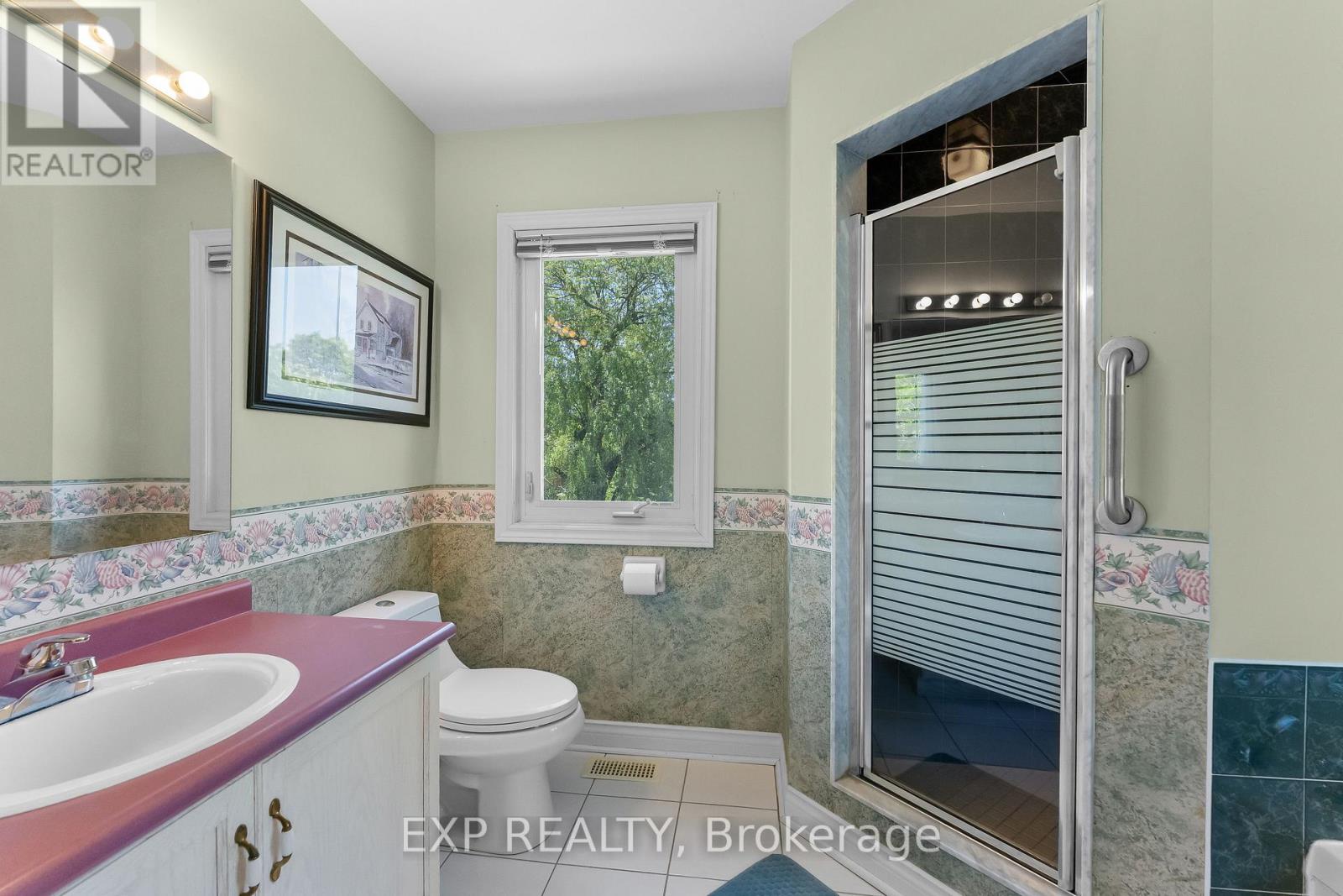 3 MADISON COURT E - 28