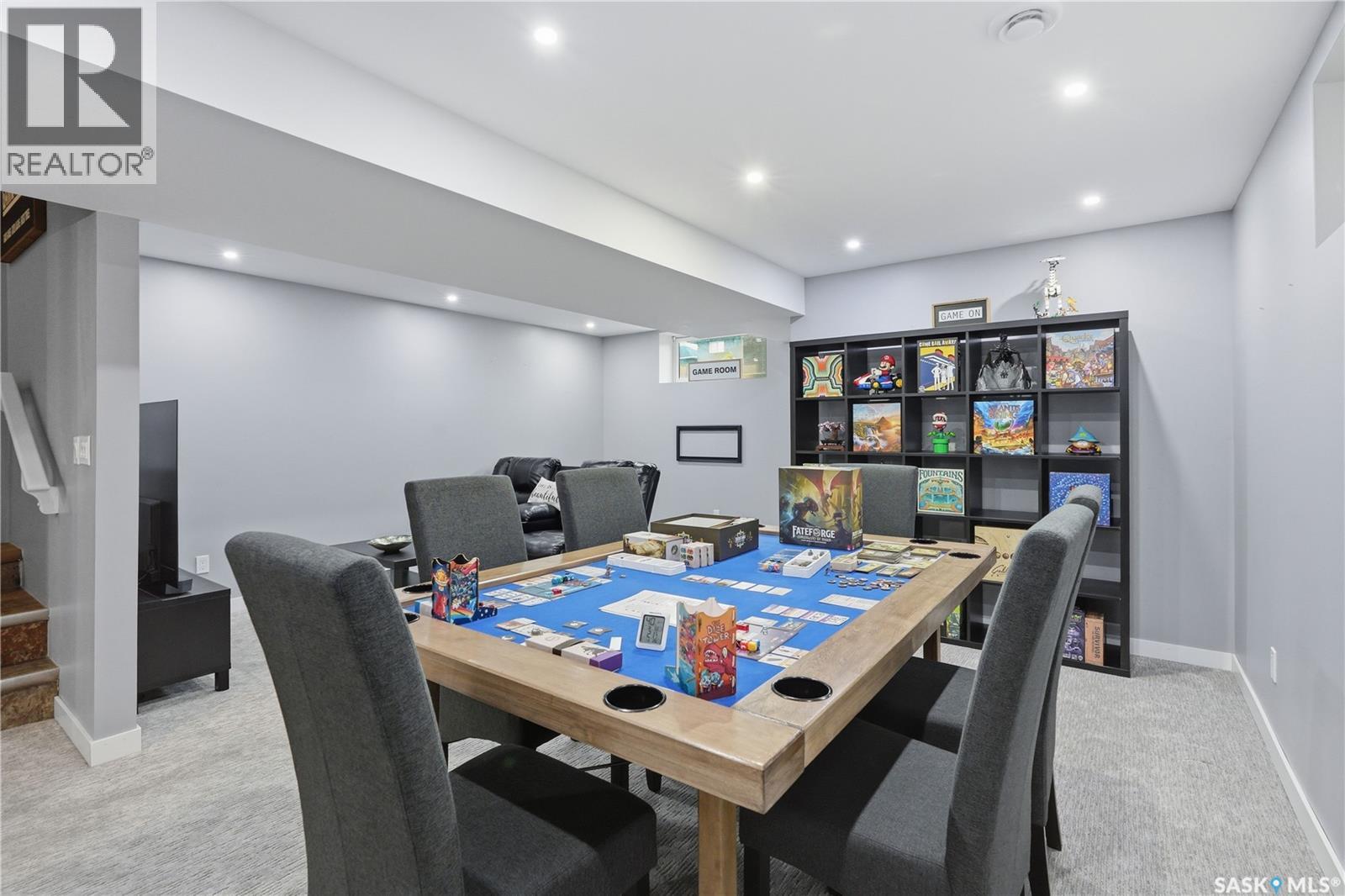 932 Rock Hill LANE - 35