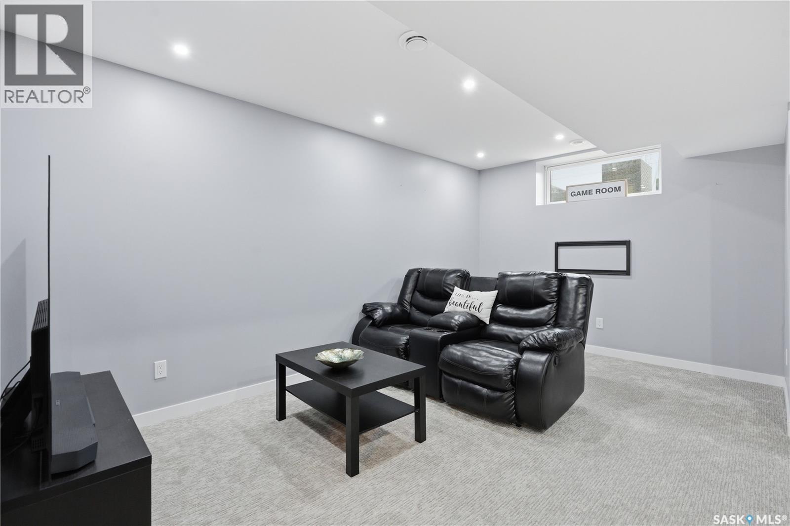 932 Rock Hill LANE - 36
