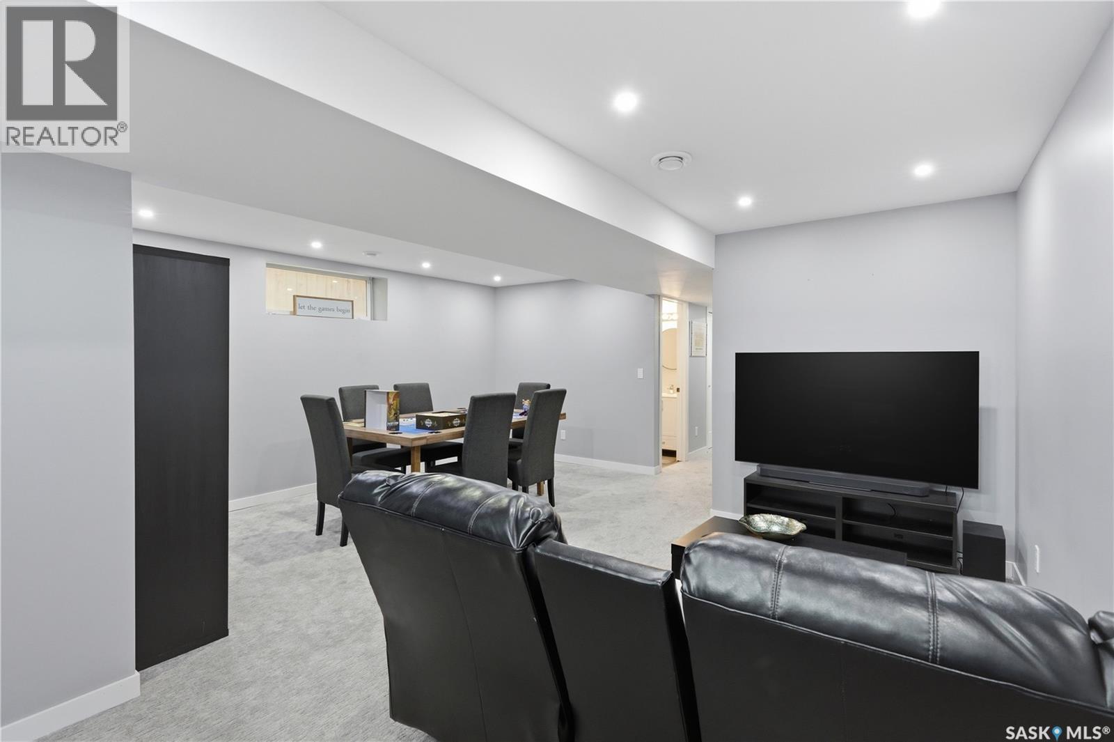 932 Rock Hill LANE - 37
