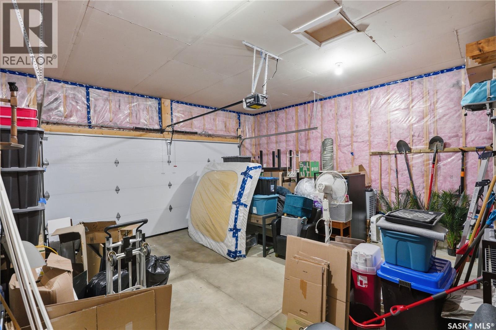 932 Rock Hill LANE - 44