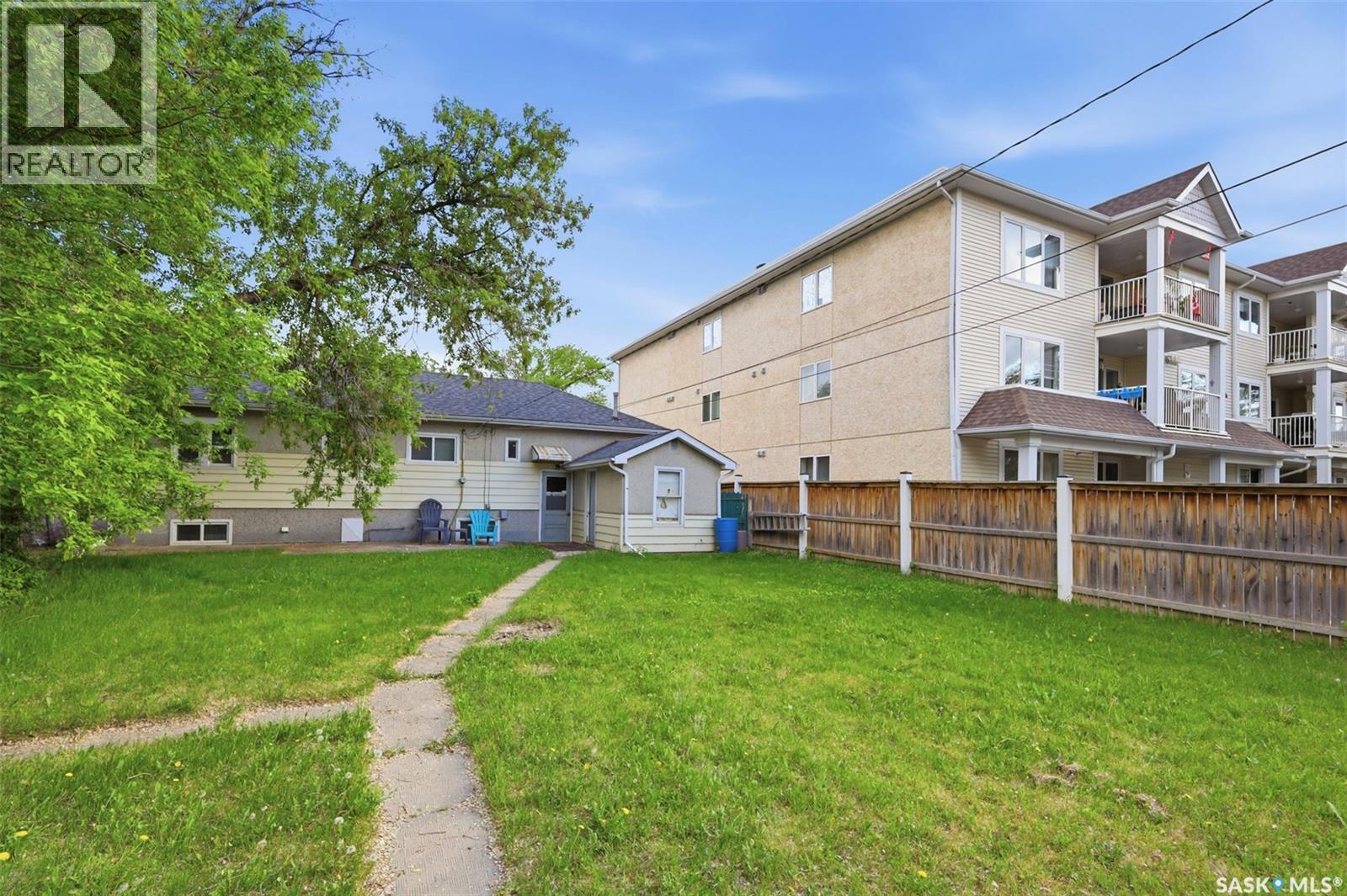 306 108th STREET W - 34