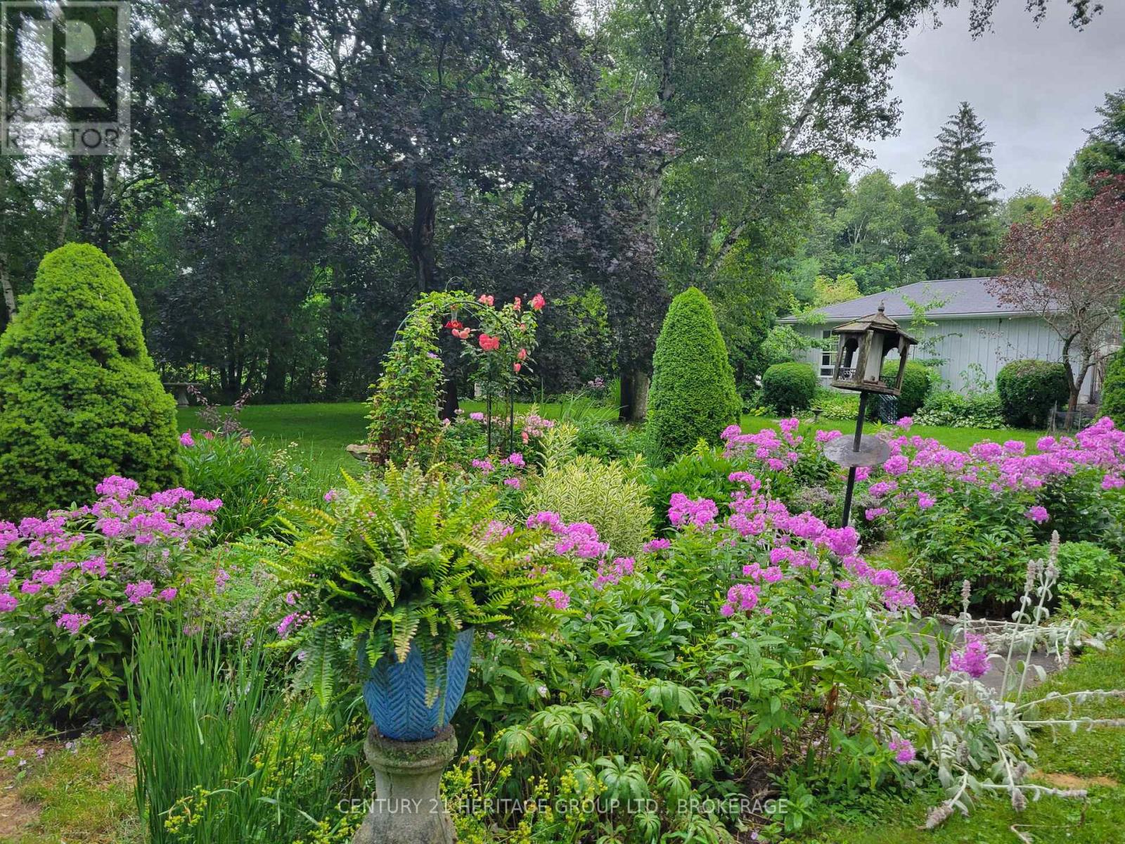 136 OLD DANFORTH ROAD - 45
