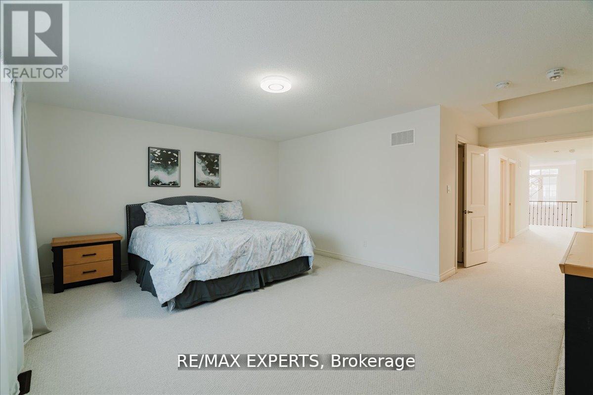 43 LEWIS AVENUE - 29
