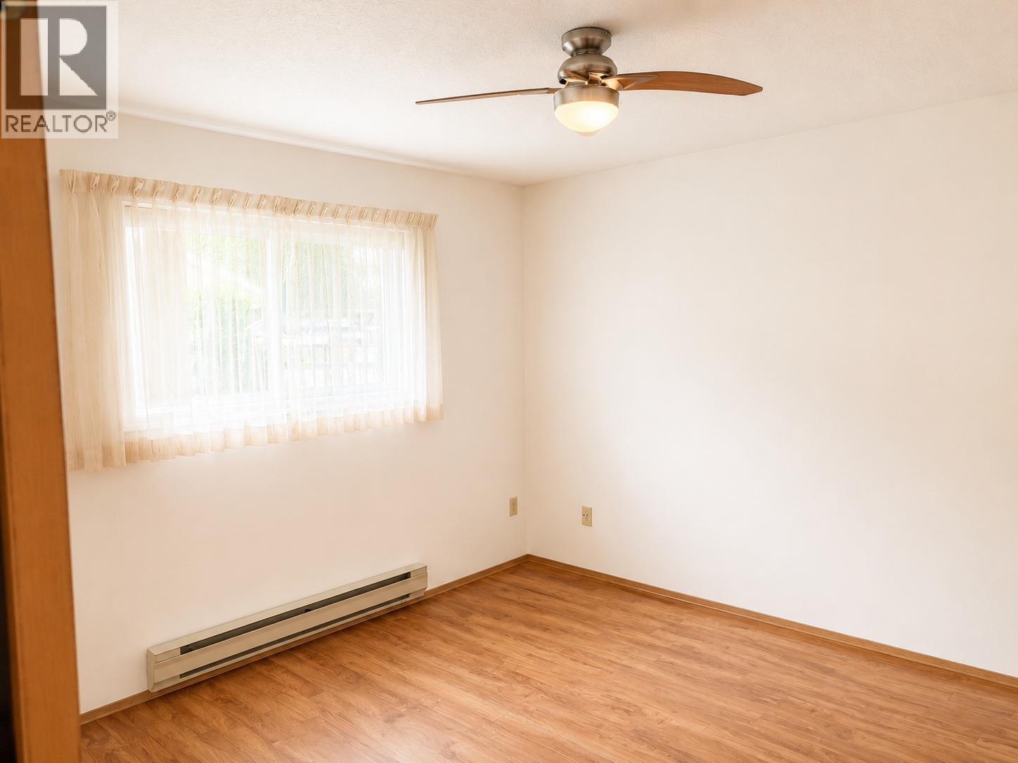 #2 815 11th Avenue - 6