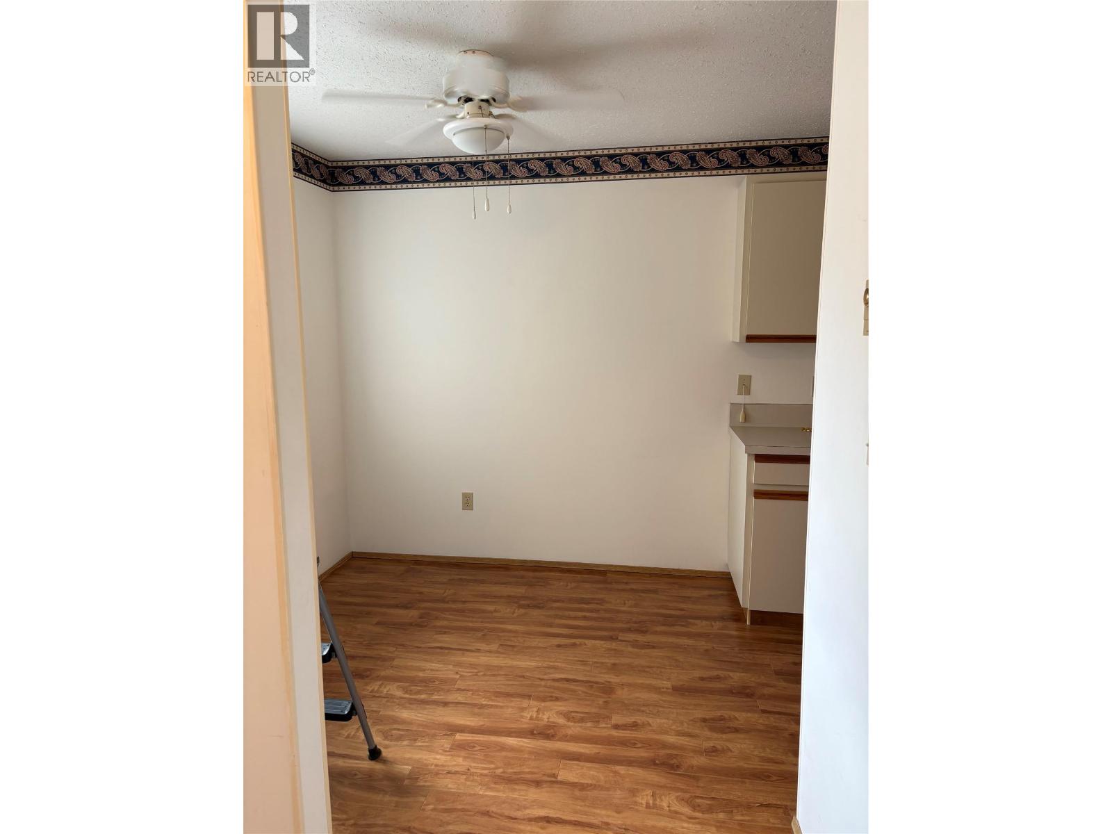 #2 815 11th Avenue - 9