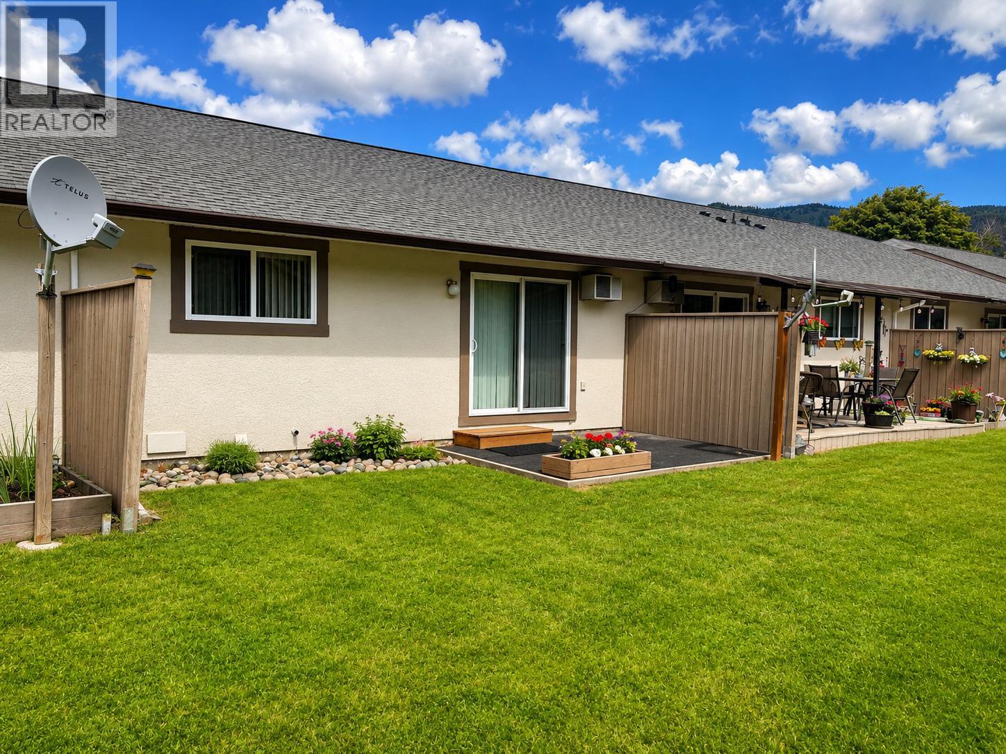 #2 815 11th Avenue - 19