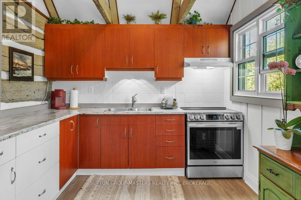 5542 LOYALIST PARKWAY ROAD - 21