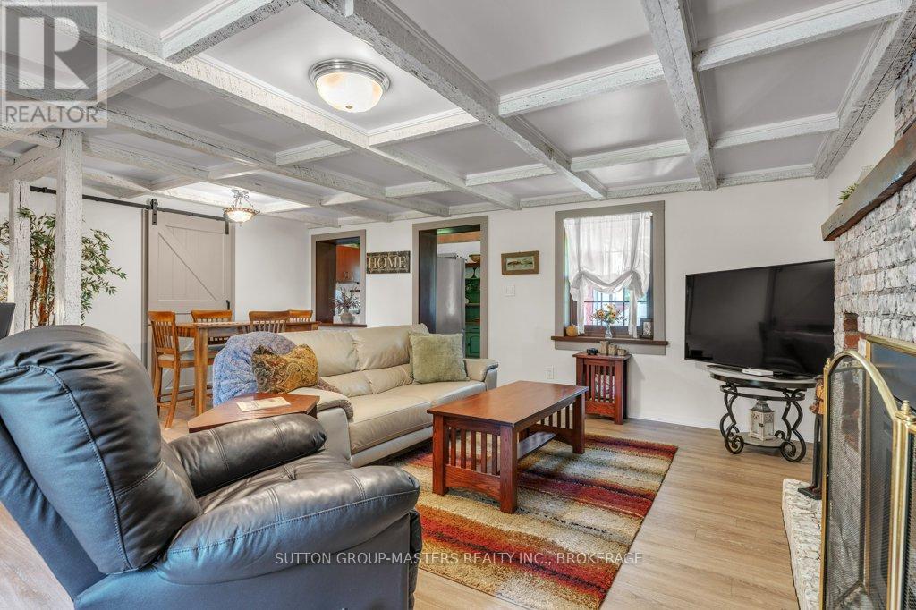 5542 LOYALIST PARKWAY ROAD - 8