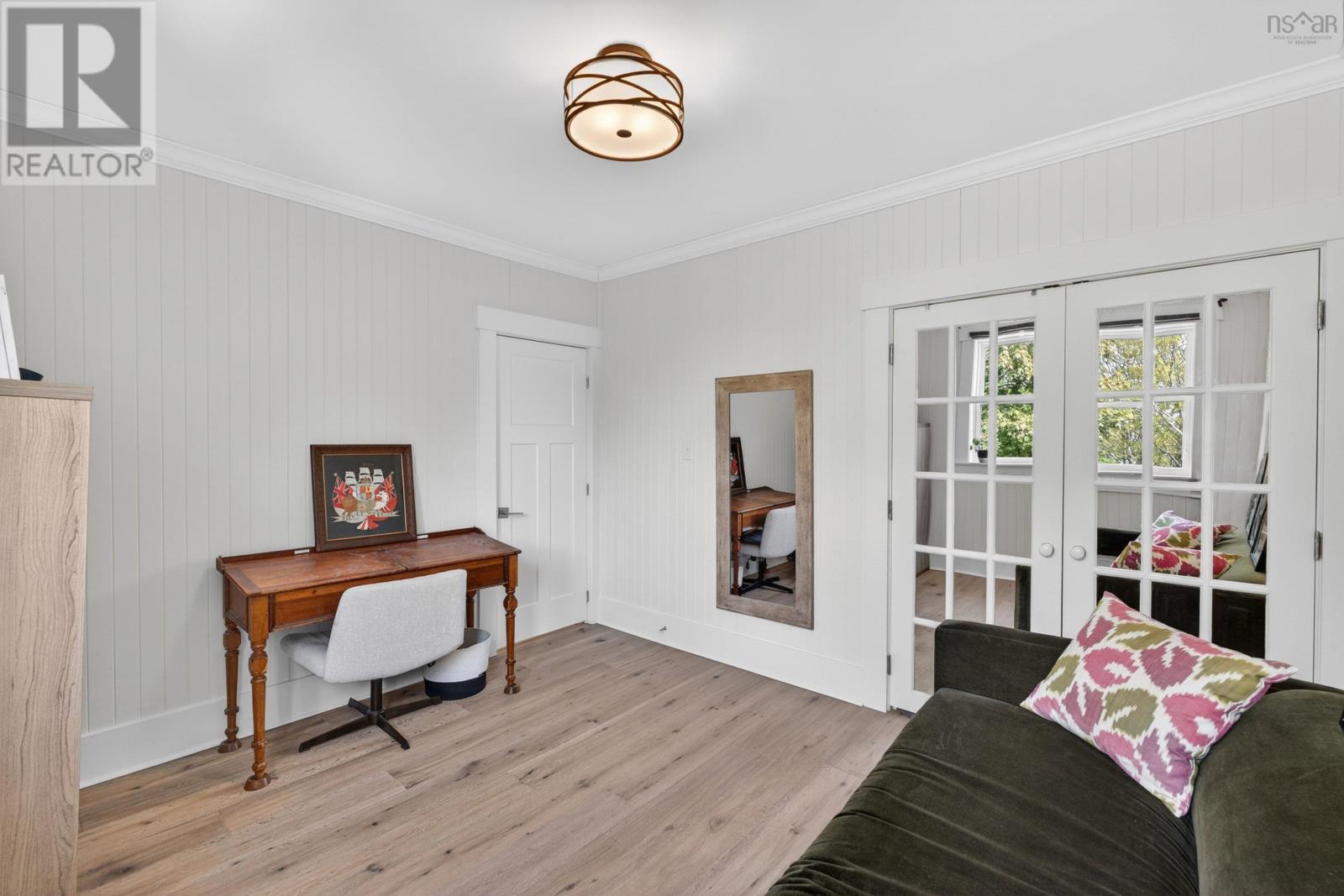 82 Hawthorne Street - 28