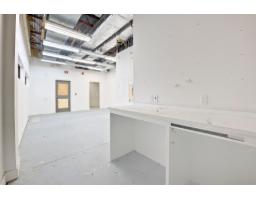 430 Boul. De L'hôpital, Gatineau, QC J8V1T7 Photo 22