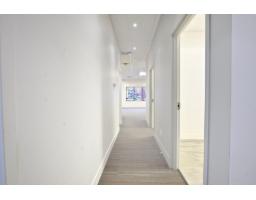 430 Boul. De L'hôpital, Gatineau, QC J8V1T7 Photo 12