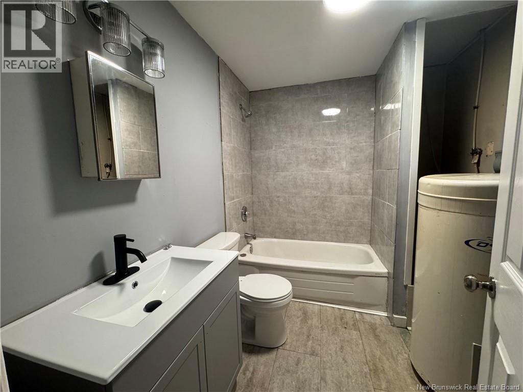3 Exmouth Street - 4