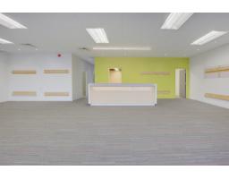 430 Boul. De L'hôpital, Gatineau, QC J8V1T7 Photo 7