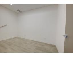 430 Boul. De L'hôpital, Gatineau, QC J8V1T7 Photo 17
