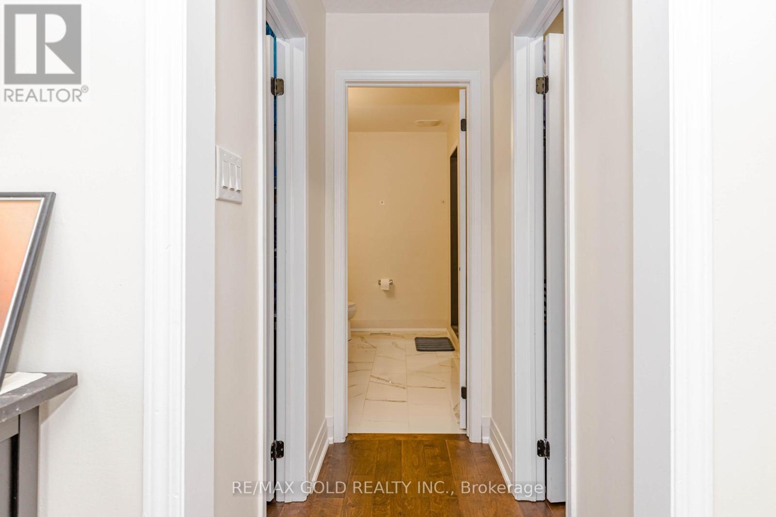 9 BURGESS CRESCENT - 29