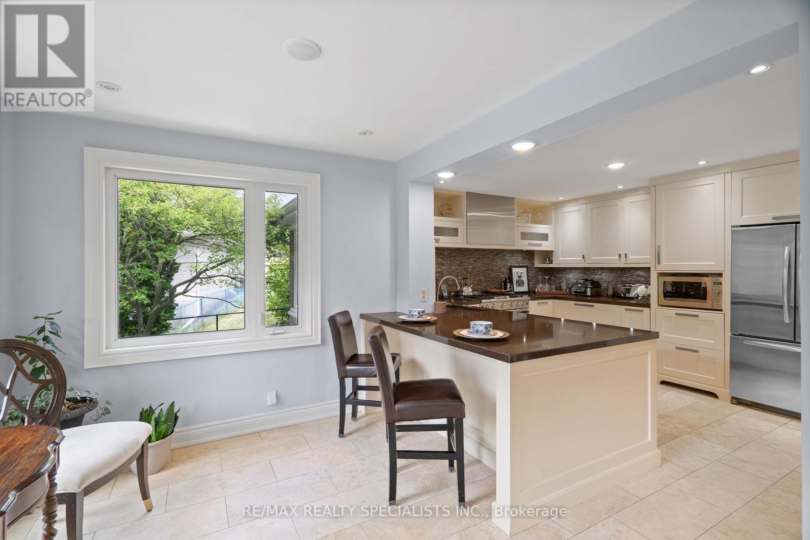 42 HEATHVIEW AVENUE - 14