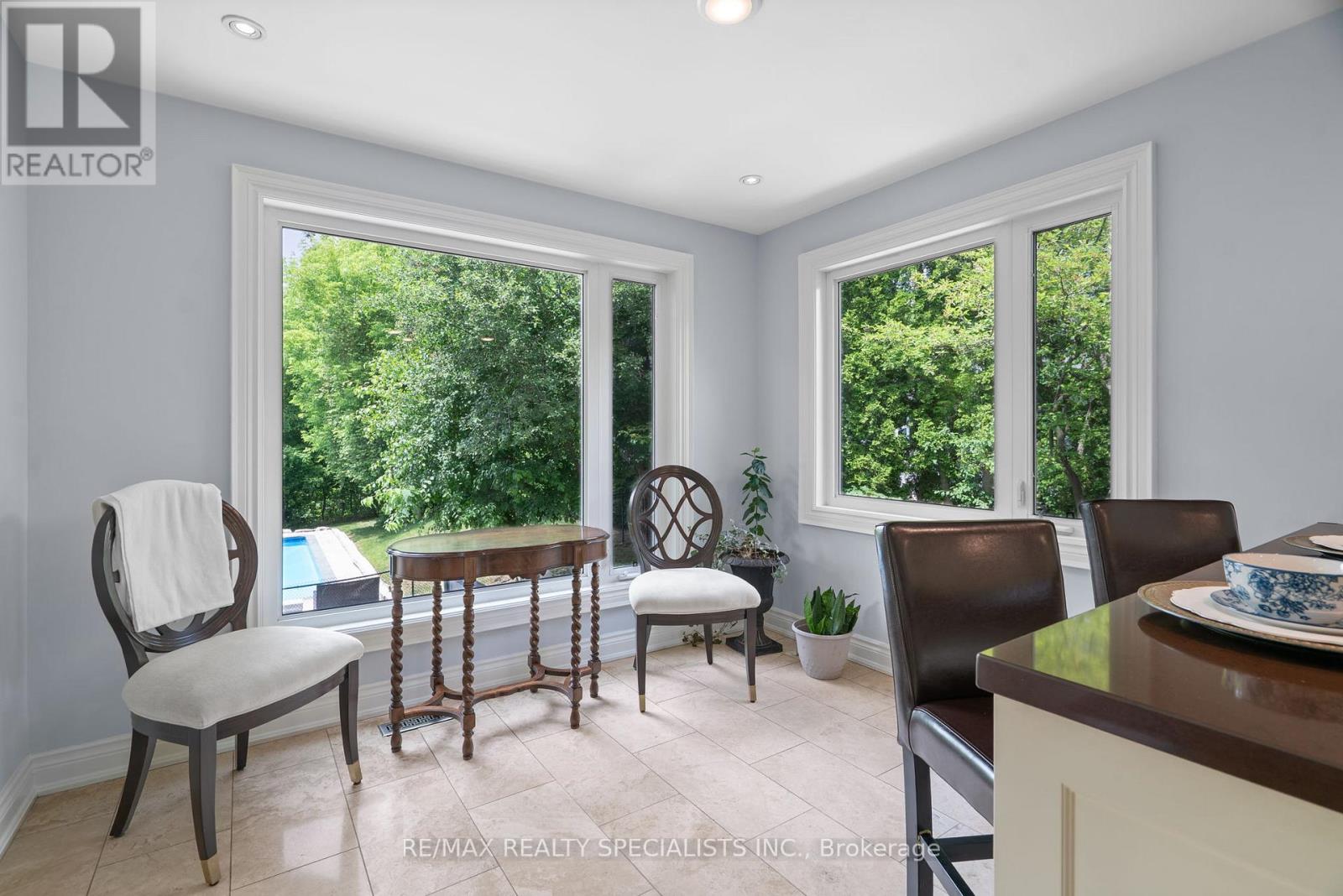 42 HEATHVIEW AVENUE - 18