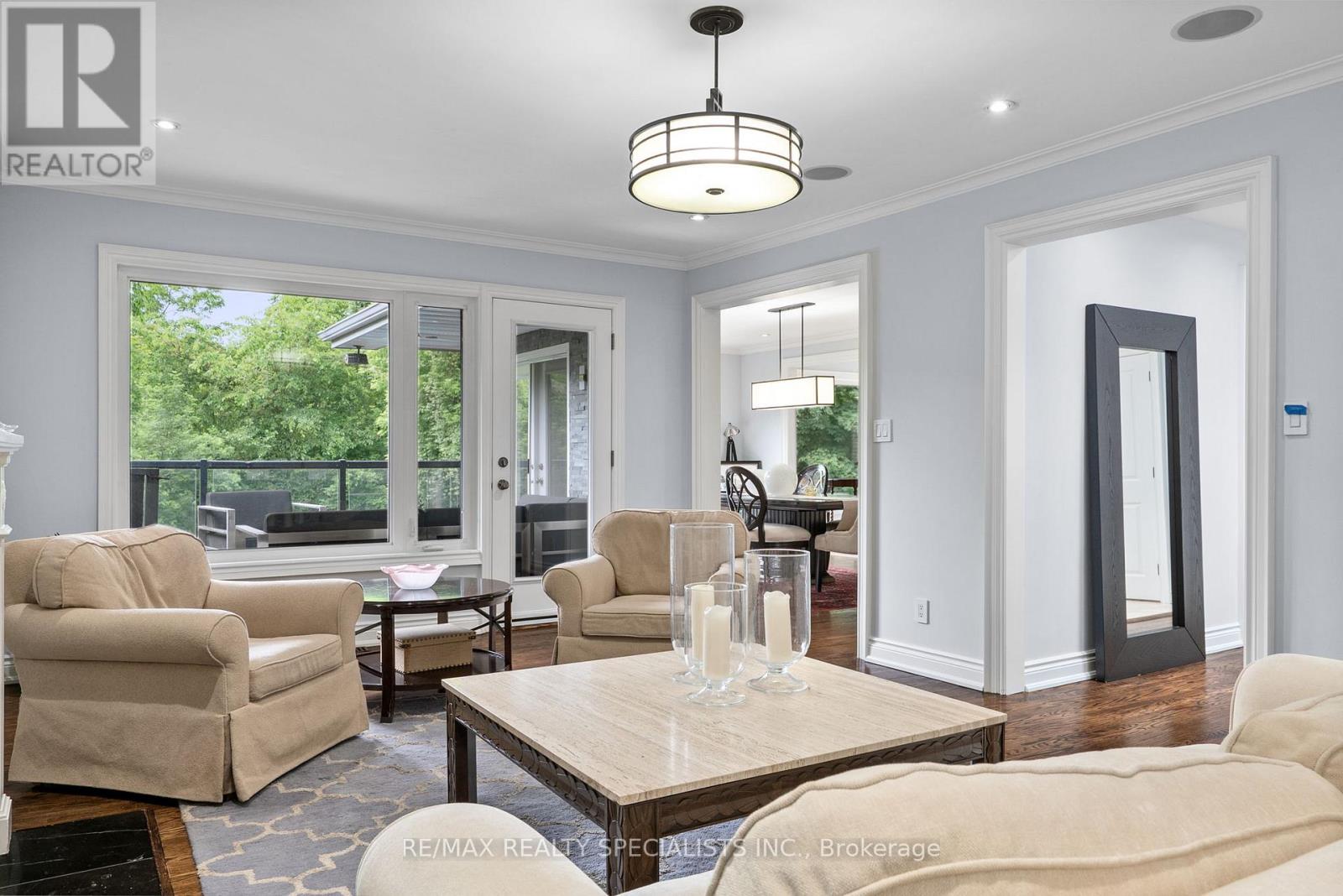 42 HEATHVIEW AVENUE - 22
