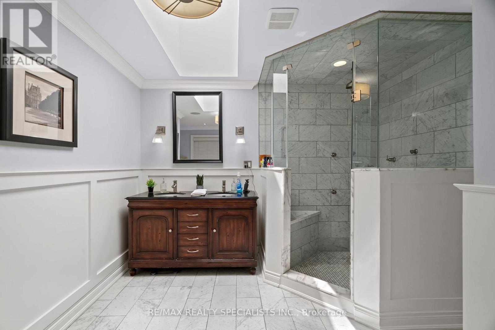 42 HEATHVIEW AVENUE - 27