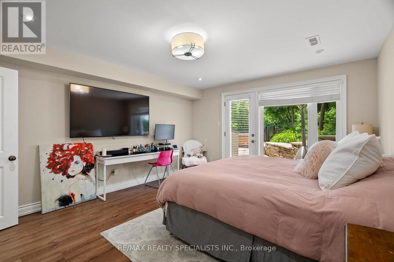42 HEATHVIEW AVENUE - 29