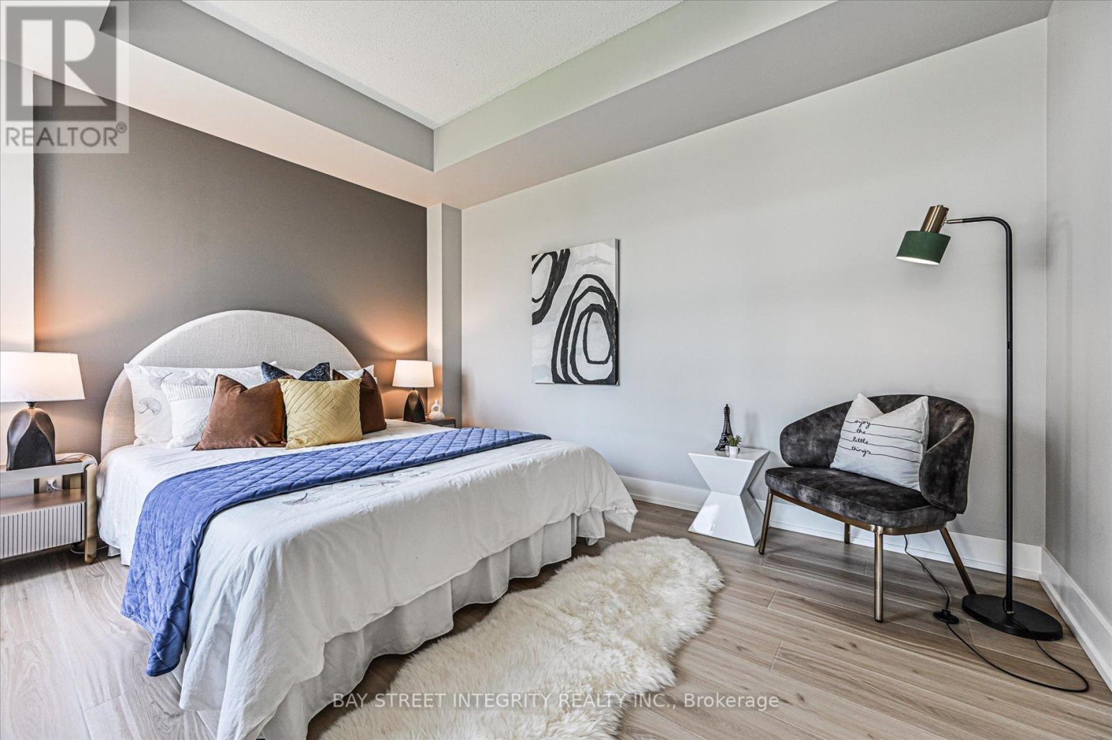 #512W 500 QUEENS QUAY W - 15