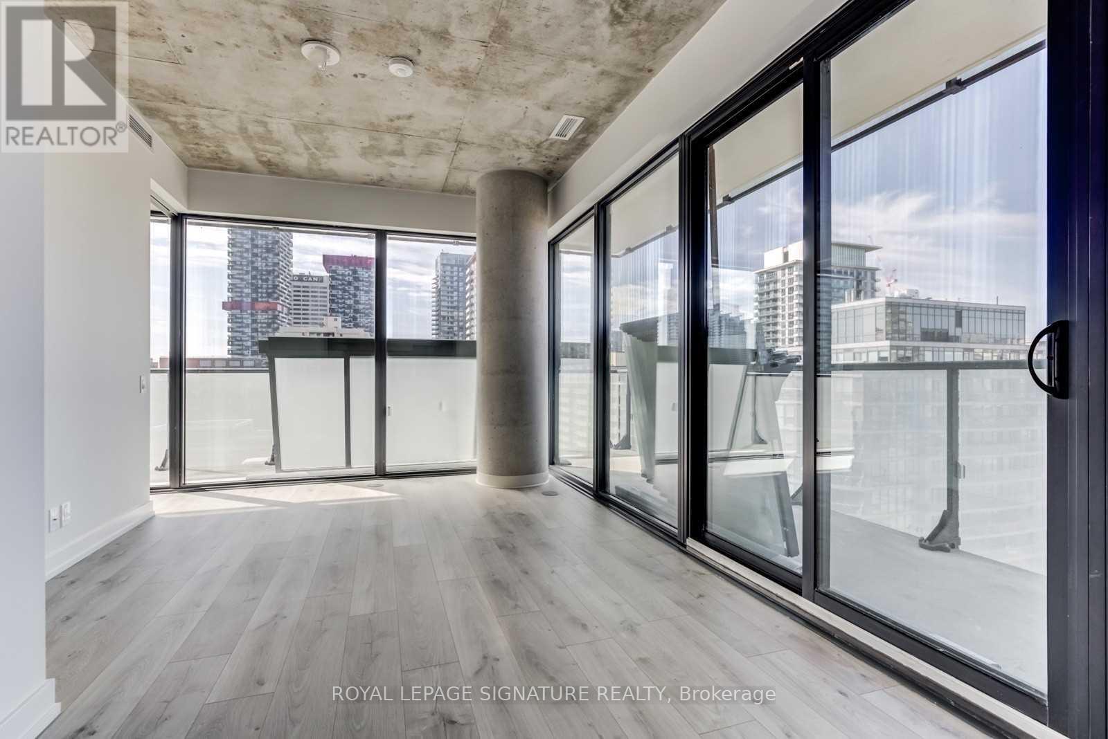 Listing photo of 903 - 161 ROEHAMPTON AVENUE