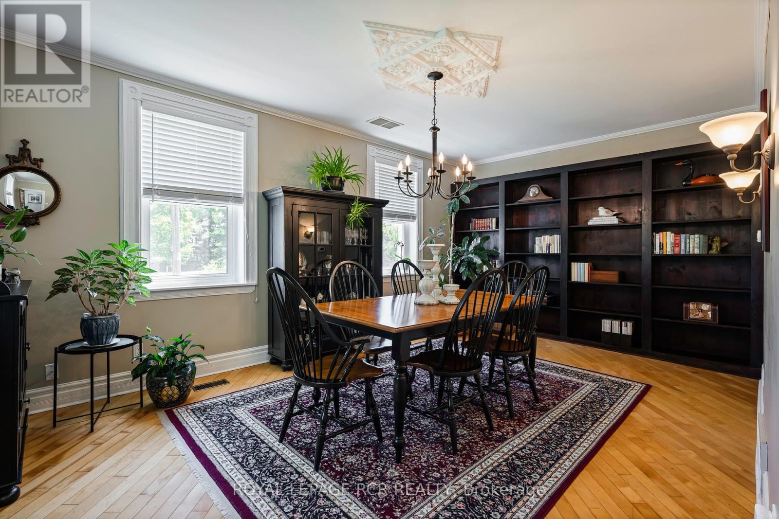 126402 SOUTHGATE ROAD 12 - 19