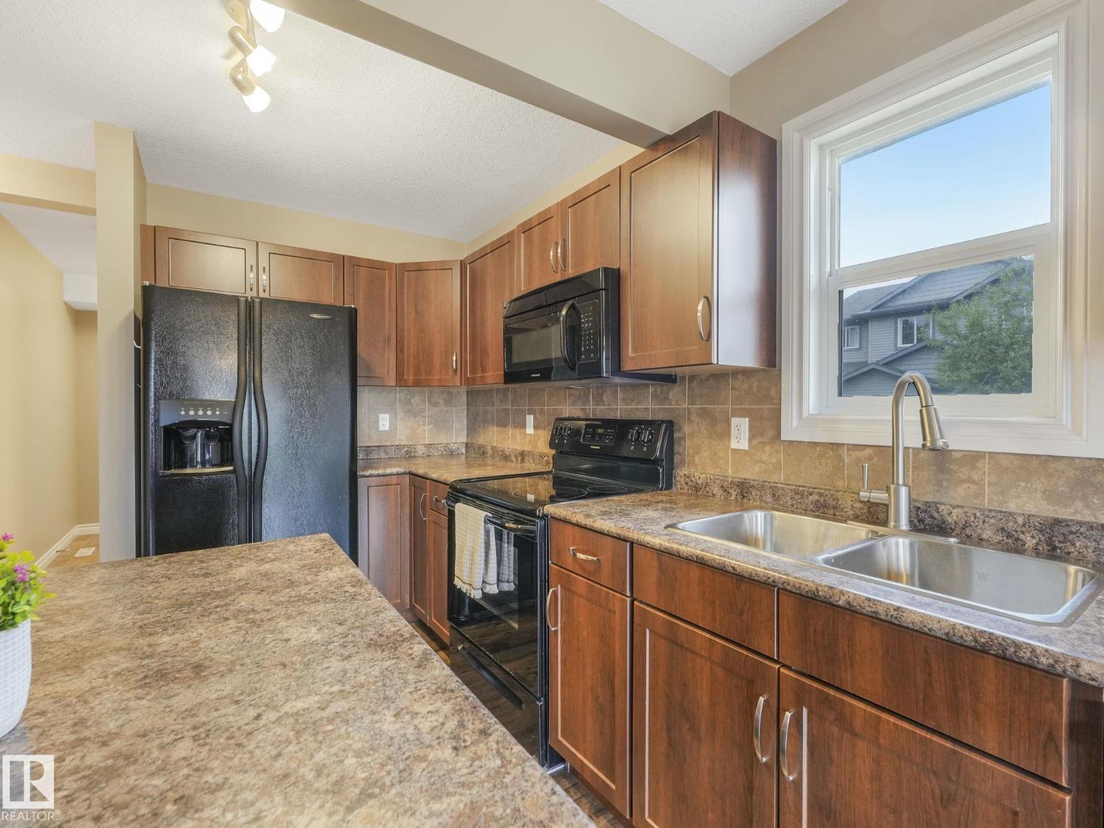 #6 85 SPRUCE VILLAGE DR DR — photo 9