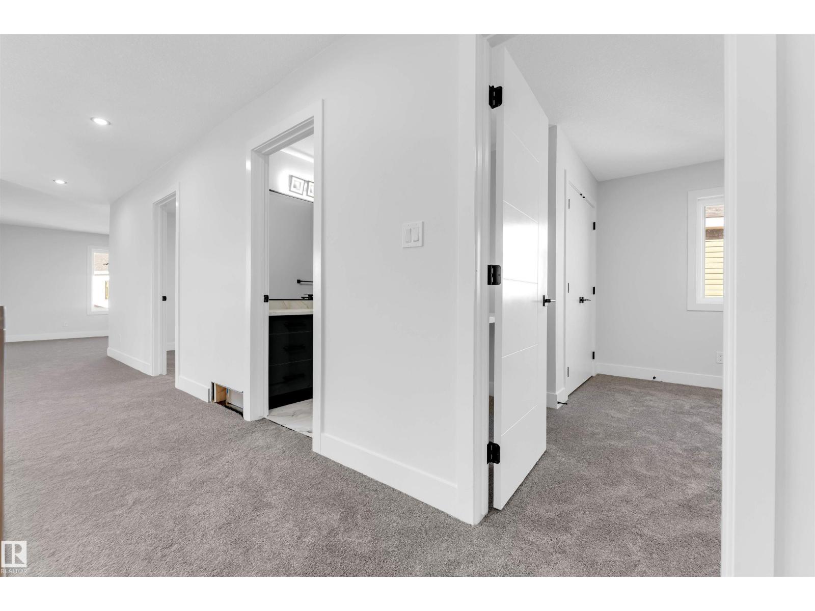 105 ELDRIDGE POINT — photo 25