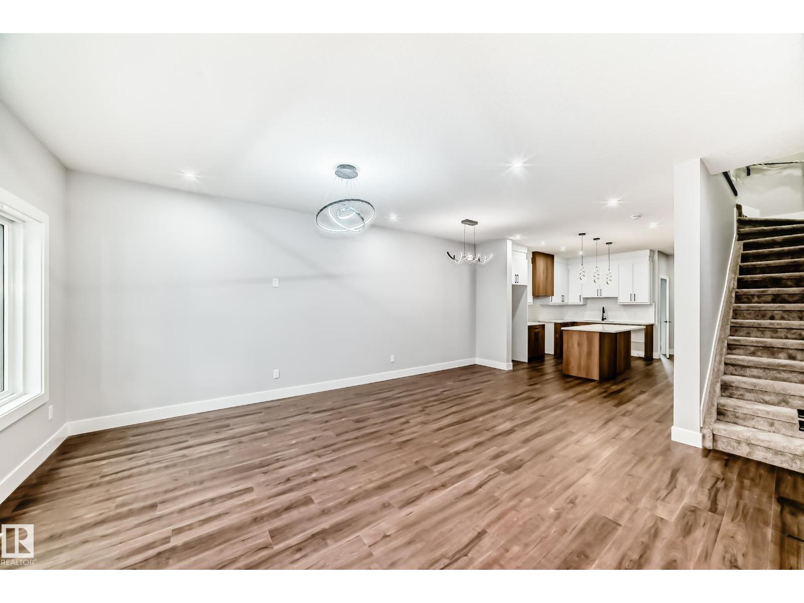 11170 73 AV NW NW - Image 2