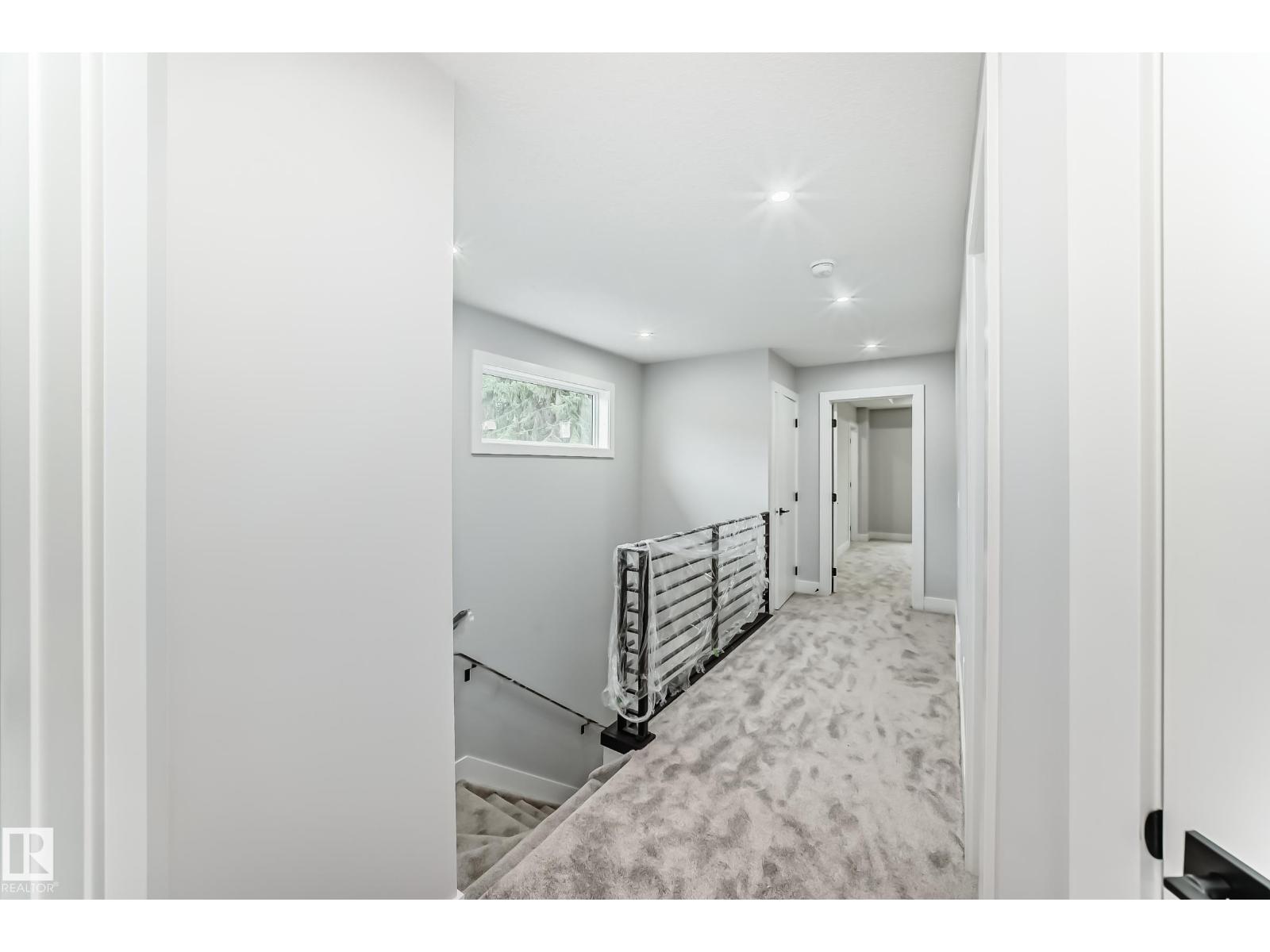 11170 73 AV NW NW - 21