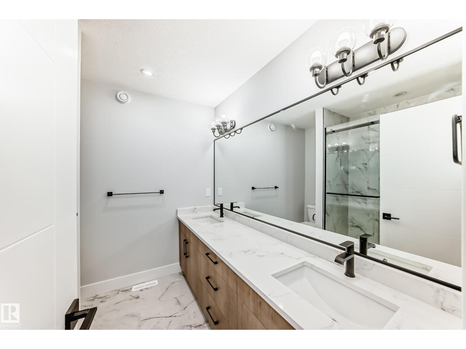 11170 73 AV NW NW - 26