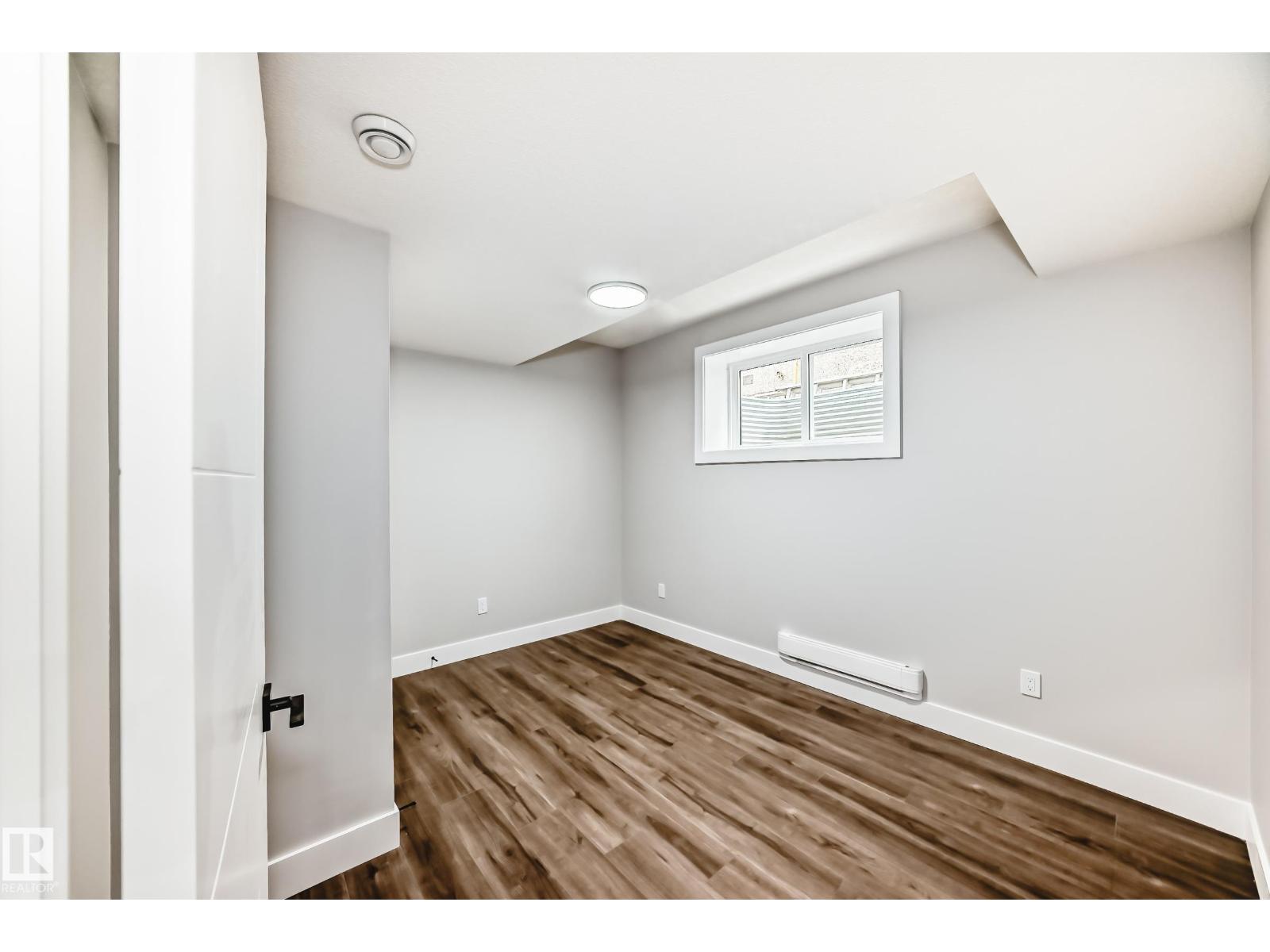 11170 73 AV NW NW - 44