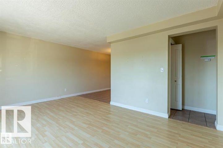 #307 8215 83 AV NW - 12