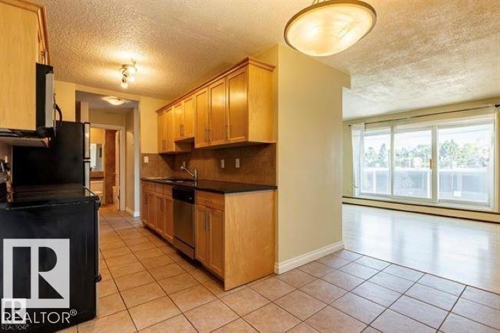 #307 8215 83 AV NW - 5
